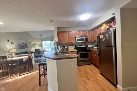 Condominio en alquiler en Saint Petersburg, Florida, 2 dormitorios, 87.51 m2 № 1906794 - foto 6