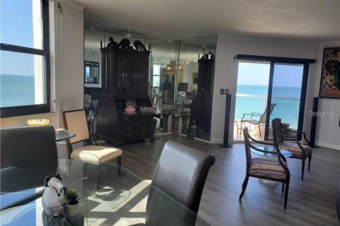 Condominio en alquiler en Longboat Key, Florida, 2 dormitorios, 130.9 m2 № 251977 - foto 14