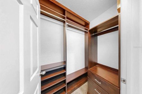 Condo in Tampa, Florida, 3 bedrooms  № 1736515 - photo 16