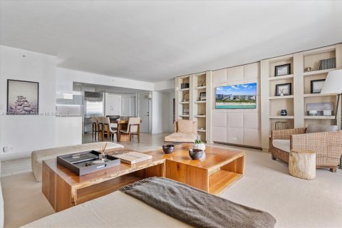 Condo in Miami Beach, Florida, 3 bedrooms  № 1790943 - photo 8