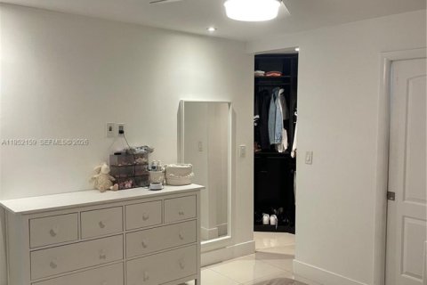 Снять в аренду виллу или дом в Купер-Сити, Флорида 4 спальни, 193.98м2, № 2006600 - фото 22