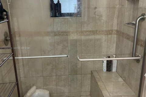 Снять в аренду виллу или дом в Купер-Сити, Флорида 4 спальни, 193.98м2, № 2006600 - фото 27