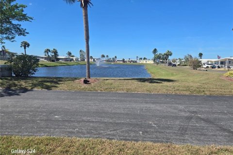 Land in North Port, Florida № 1581816 - photo 1