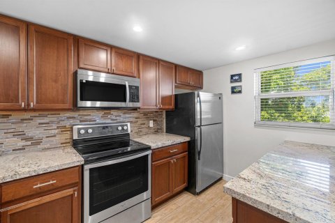 Copropriété à louer à Boca Raton, Floride: 2 chambres, 92.81 m2 № 2243833 - photo 9