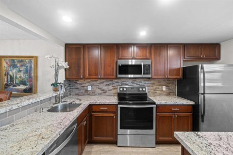 Copropriété à louer à Boca Raton, Floride: 2 chambres, 92.81 m2 № 2243833 - photo 8