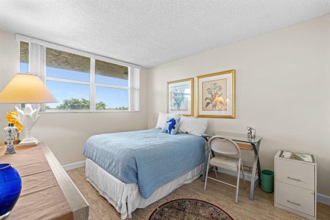 Copropriété à louer à Boca Raton, Floride: 2 chambres, 92.81 m2 № 2243833 - photo 18