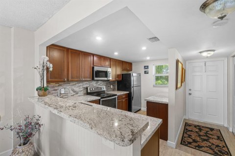 Copropriété à louer à Boca Raton, Floride: 2 chambres, 92.81 m2 № 2243833 - photo 7
