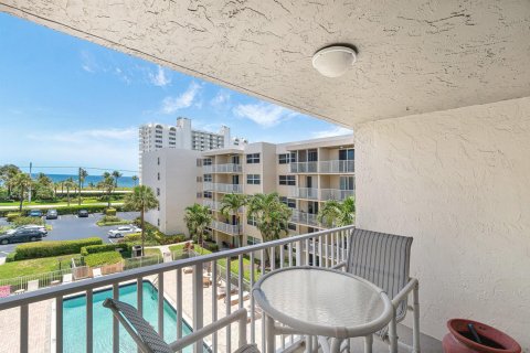 Copropriété à louer à Boca Raton, Floride: 2 chambres, 92.81 m2 № 2243833 - photo 5
