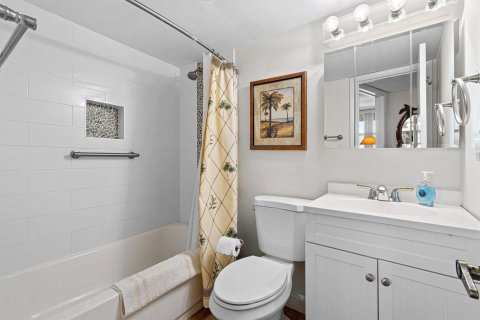 Copropriété à louer à Boca Raton, Floride: 2 chambres, 92.81 m2 № 2243833 - photo 20