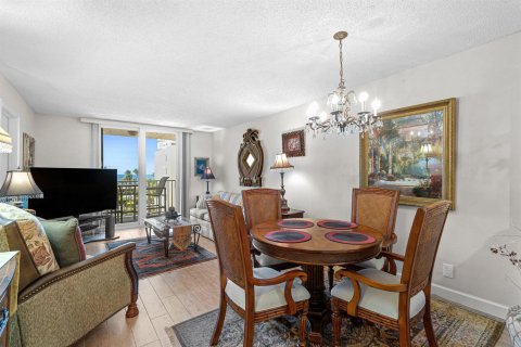 Copropriété à louer à Boca Raton, Floride: 2 chambres, 92.81 m2 № 2243833 - photo 12