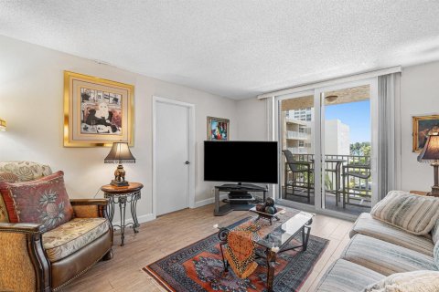 Copropriété à louer à Boca Raton, Floride: 2 chambres, 92.81 m2 № 2243833 - photo 15