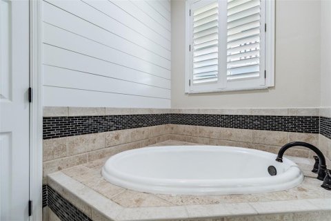 Villa ou maison à vendre à Apollo Beach, Floride: 4 chambres, 252.79 m2 № 1810655 - photo 14