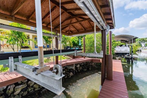 Villa ou maison à vendre à Apollo Beach, Floride: 4 chambres, 252.79 m2 № 1810655 - photo 26