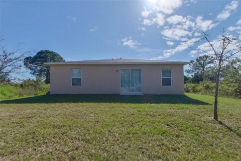 Villa ou maison à louer à Lehigh Acres, Floride: 4 chambres, 134.62 m2 № 2430440 - photo 18