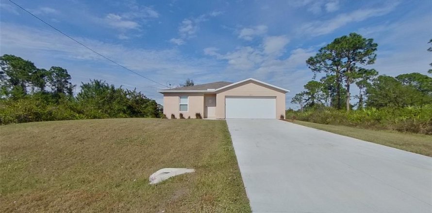 Villa ou maison à Lehigh Acres, Floride 4 chambres, 134.62 m2 № 2430440