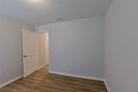 Villa ou maison à louer à Lehigh Acres, Floride: 4 chambres, 134.62 m2 № 2430440 - photo 7