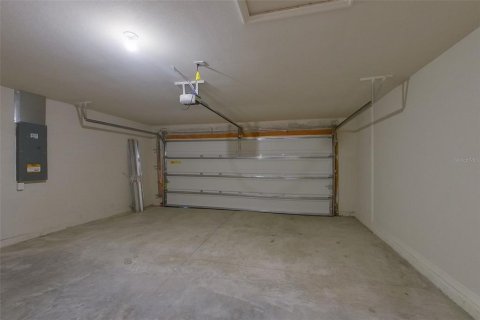 Villa ou maison à louer à Lehigh Acres, Floride: 4 chambres, 134.62 m2 № 2430440 - photo 17