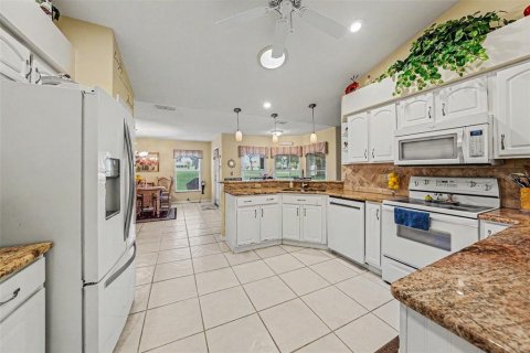 Casa en venta en San Antonio, Florida, 3 dormitorios, 187.48 m2 № 2117857 - foto 18