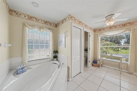 Casa en venta en San Antonio, Florida, 3 dormitorios, 187.48 m2 № 2117857 - foto 23
