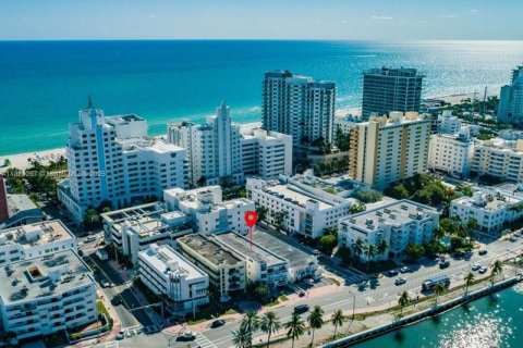 Condominio en venta en Miami Beach, Florida, 37.25 m2 № 1783734 - foto 14