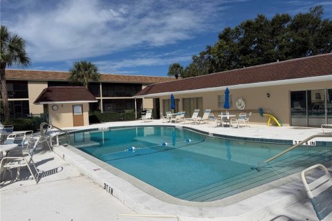 Condo in Bradenton, Florida, 1 bedroom  № 2394328 - photo 17