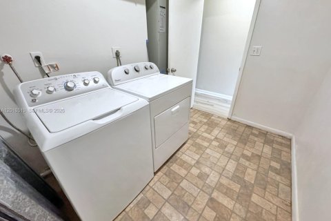 Copropriété à vendre à Davie, Floride: 3 chambres, 237.37 m2 № 2077786 - photo 22