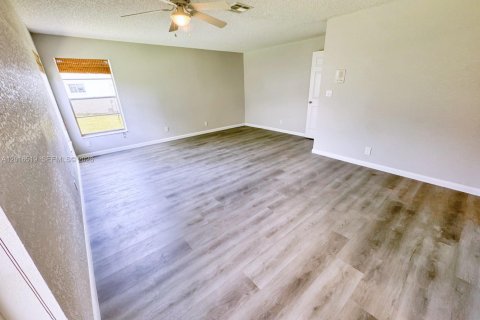 Copropriété à vendre à Davie, Floride: 3 chambres, 237.37 m2 № 2077786 - photo 27