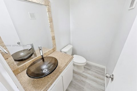 Copropriété à vendre à Davie, Floride: 3 chambres, 237.37 m2 № 2077786 - photo 21