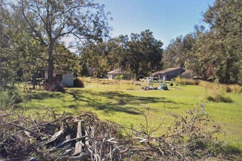 Terreno en Fort Meade, Florida № 2221693
