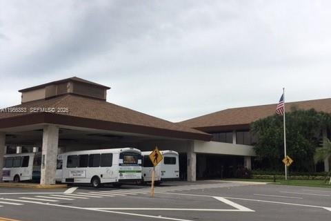 Copropriété à vendre à Pembroke Pines, Floride: 2 chambres, 88.63 m2 № 2011792 - photo 19