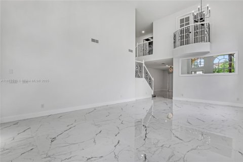 Casa en venta en Boynton Beach, Florida, 5 dormitorios, 270.35 m2 № 1776214 - foto 9