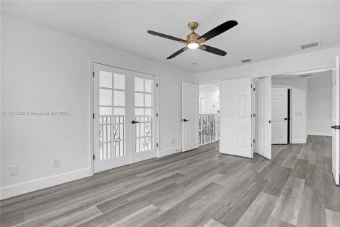 Casa en venta en Boynton Beach, Florida, 5 dormitorios, 270.35 m2 № 1776214 - foto 25