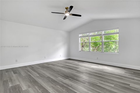 Casa en venta en Boynton Beach, Florida, 5 dormitorios, 270.35 m2 № 1776214 - foto 30