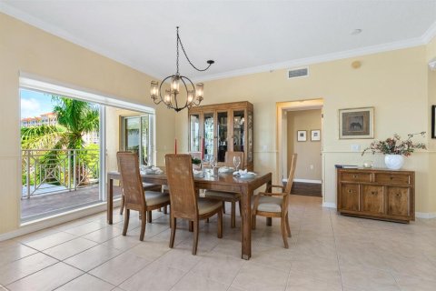 Copropriété à vendre à Sarasota, Floride: 3 chambres, 187.66 m2 № 1834672 - photo 12