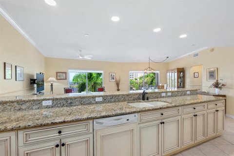 Copropriété à vendre à Sarasota, Floride: 3 chambres, 187.66 m2 № 1834672 - photo 15