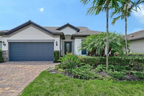 House in Sarasota, Florida 4 bedrooms, 289.3 sq.m. № 2303148