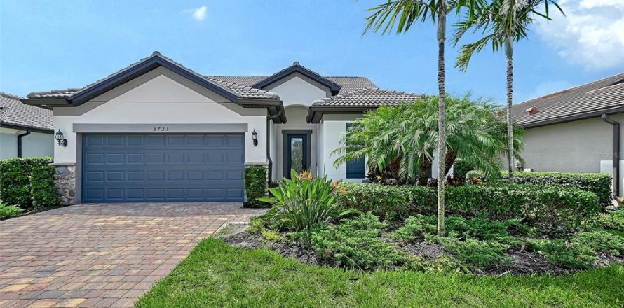 Villa ou maison à Sarasota, Floride 4 chambres, 289.3 m2 № 2303148