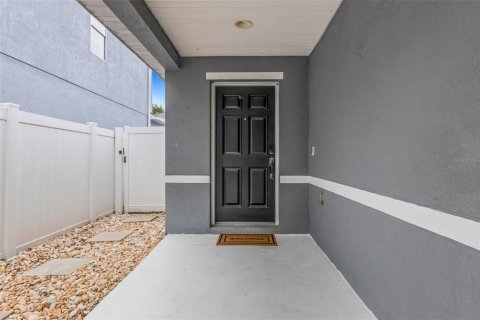 Villa ou maison à vendre à Riverview, Floride: 3 chambres, 157.47 m2 № 2329300 - photo 4