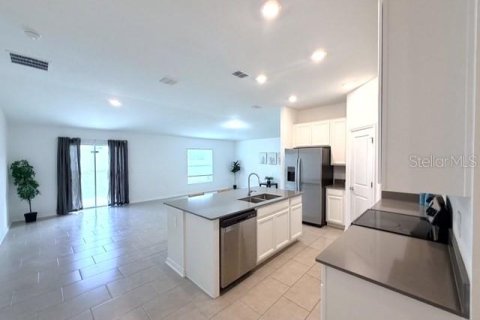 Villa ou maison à vendre à Haines City, Floride: 3 chambres, 144.93 m2 № 2399033 - photo 11
