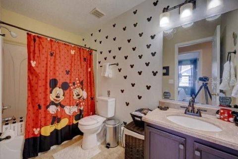 House in Davenport, Florida 4 bedrooms, 209.59 sq.m. № 1828512 - photo 9