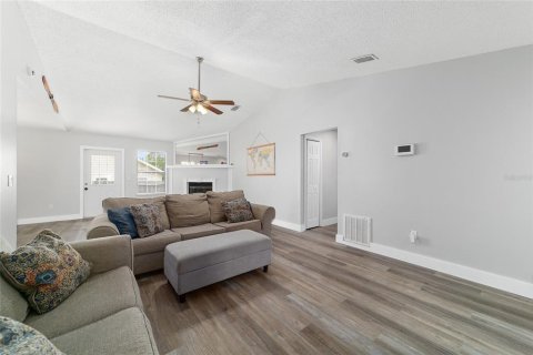 Casa en venta en Ocala, Florida, 3 dormitorios, 153.85 m2 № 1902215 - foto 6