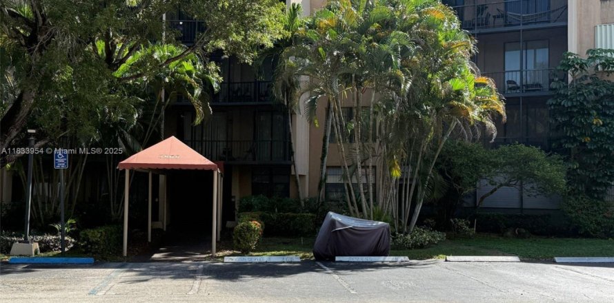 Condo in Hollywood, Florida, 1 bedroom  № 1821773