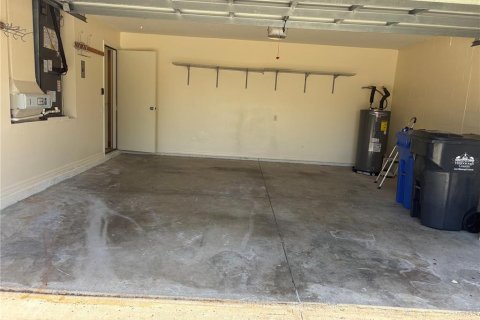 House in Brandon, Florida 4 bedrooms, 181.72 sq.m. № 2148292 - photo 22