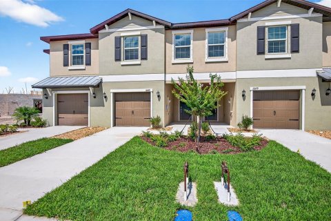 Adosado en alquiler en Palmetto, Florida, 3 dormitorios, 154.87 m2 № 1831323 - foto 1
