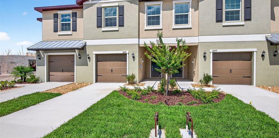 Adosado en Palmetto, Florida 3 dormitorios, 154.87 m2 № 1831323