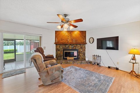Casa en venta en Seffner, Florida, 3 dormitorios, 134.52 m2 № 2387613 - foto 5