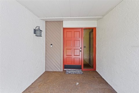 Casa en venta en Seffner, Florida, 3 dormitorios, 134.52 m2 № 2387613 - foto 2