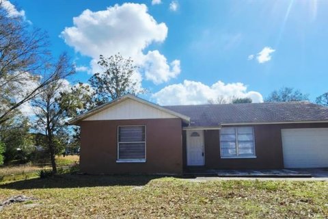 Villa ou maison à New Port Richey, Floride 2 chambres, 90.67 m2 № 2109128