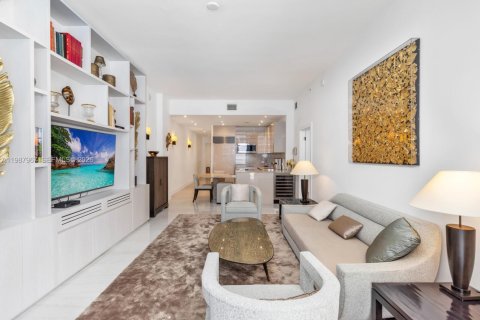 Снять в аренду кондоминиум в Майами-Бич, Флорида 2 спальни, 116.59м2, № 2056880 - фото 4