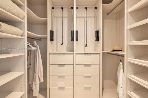 Снять в аренду кондоминиум в Майами-Бич, Флорида 2 спальни, 116.59м2, № 2056880 - фото 15